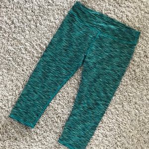 Fabletics Salar Capri- XL